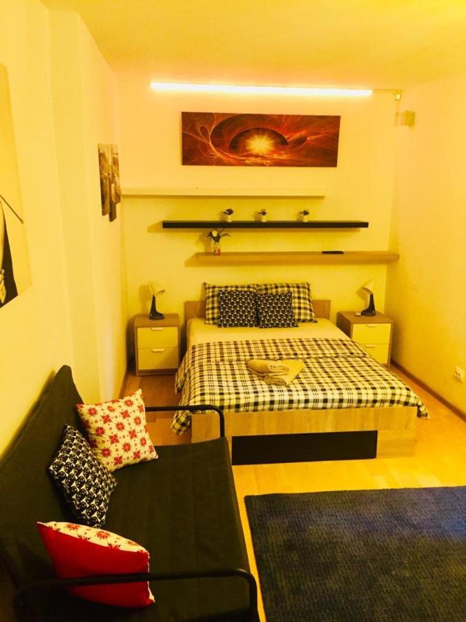 Central Charming Apartments Bucarest Extérieur photo